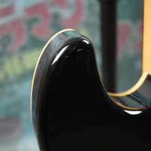 Load image into Gallery viewer, Fender Aerodyne Jazz Bass AJB 2004 Old Black CIJ Japan
