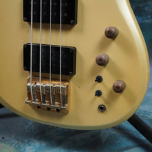 Load image into Gallery viewer, Ibanez Roadstar II Series RB824 1984 Pearl White MIJ FujiGen Japan