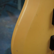 Load image into Gallery viewer, Ibanez Roadstar II Series RB824 1984 Pearl White MIJ FujiGen Japan