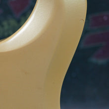 Load image into Gallery viewer, Ibanez Roadstar II Series RB824 1984 Pearl White MIJ FujiGen Japan