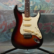 Load image into Gallery viewer, Squier Stratocaster SST-30 1985 Sunburst E Serial MIJ Japan