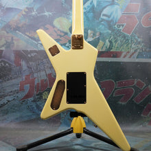 Load image into Gallery viewer, Ibanez Destroyer II DT355 1985 White JDM MIJ Japan