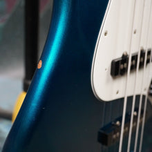 Load image into Gallery viewer, Fender Jazz Bass Standard JB-STD Lake Placid Blue 2004 MIJ Japan
