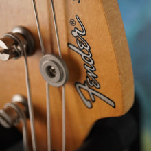 Load image into Gallery viewer, Fender Jazz Bass Standard JB-STD Lake Placid Blue 2004 MIJ Japan