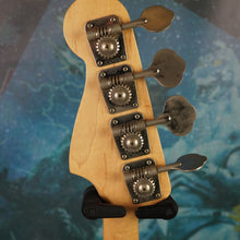 Load image into Gallery viewer, Fender Jazz Bass Standard JB-STD Lake Placid Blue 2004 MIJ Japan