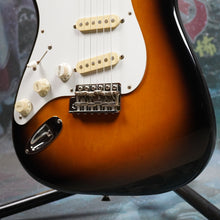 Load image into Gallery viewer, Fender Stratocaster '57 Reissue Left Handed ST57 L/H 2007 Tobacco Sunburst MIJ Japan