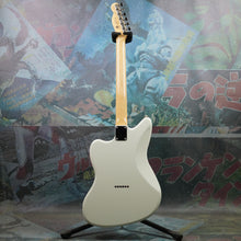 Load image into Gallery viewer, Fender Offset Telecaster Made In Japan Limited 2021 White