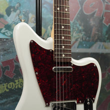 Load image into Gallery viewer, Fender Offset Telecaster Made In Japan Limited 2021 White