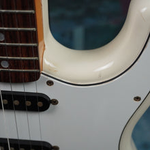 Load image into Gallery viewer, Squier Japan '72 Reissue Stratocaster CST SQ Serial 1983 Black MIJ Japan FujiGen