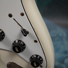 Load image into Gallery viewer, Squier Japan '72 Reissue Stratocaster CST SQ Serial 1983 Black MIJ Japan FujiGen