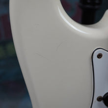 Load image into Gallery viewer, Squier Japan '72 Reissue Stratocaster CST SQ Serial 1983 Black MIJ Japan FujiGen