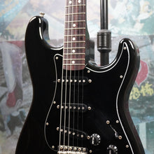 Load image into Gallery viewer, Fender Stratocaster '62 Reissue ST62 2007 Black MIJ Japan