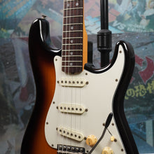 Load image into Gallery viewer, Tokai Goldstar Sound TST-50 1984 Sunburst MIJ Japan