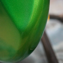 Load image into Gallery viewer, Fender Stratocaster '62 Reissue ST500VR 1991 Candy Apple Green MIJ Japan