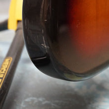 Load image into Gallery viewer, Fender Jazzmaster '66 Reissue JM66-80 2004 3 Tone Sunburst CIJ Japan