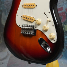 Load image into Gallery viewer, Fender Stratocaster Medium Scale ST314-55 1986 Sunburst MIJ Japan FujiGen