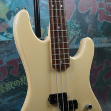 Load image into Gallery viewer, Aria Pro II Diamond Series Rock Device 1986 White MIJ Japan