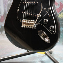 Load image into Gallery viewer, Squier Stratocaster SST-30 1985 Black A Serial MIJ Japan
