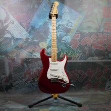 Load image into Gallery viewer, Fender Stratocaster ST-STD 2007 Candy Apple Red MIJ Japan