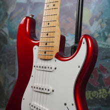 Load image into Gallery viewer, Fender Stratocaster ST-STD 2007 Candy Apple Red MIJ Japan