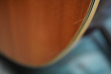 Load image into Gallery viewer, Aria WD-30 Dove Style Acoustic Guitar 1970's Natural MIJ Japan
