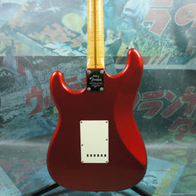 Load image into Gallery viewer, Fender Stratocaster 40th Anniversary ST54-70AS 1994 Candy Apple Red MIJ Foto Flame