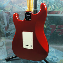 Load image into Gallery viewer, Fender Stratocaster 40th Anniversary ST54-70AS 1994 Candy Apple Red MIJ Foto Flame