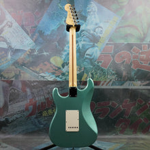 Load image into Gallery viewer, Fender Hybrid 50's Stratocaster HSS 2019 Ocean Turquoise Metallic MIJ Japan