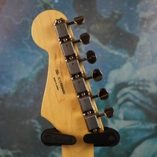 Load image into Gallery viewer, Fender Hybrid 50's Stratocaster HSS 2019 Ocean Turquoise Metallic MIJ Japan
