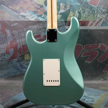 Load image into Gallery viewer, Fender Hybrid 50's Stratocaster HSS 2019 Ocean Turquoise Metallic MIJ Japan