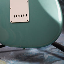 Load image into Gallery viewer, Fender Hybrid 50's Stratocaster HSS 2019 Ocean Turquoise Metallic MIJ Japan