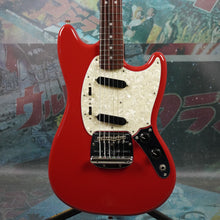 Load image into Gallery viewer, Fender Mustang '65 Reissue MG-65 2006 Dakota Red CIJ Japan