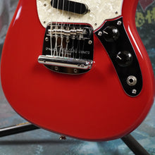 Load image into Gallery viewer, Fender Mustang '65 Reissue MG-65 2006 Dakota Red CIJ Japan