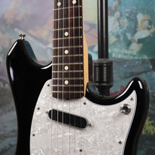 Load image into Gallery viewer, Fender Swinger 2021 Black MIJ Japan