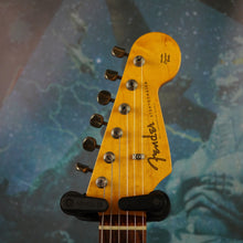 Load image into Gallery viewer, Fender Stratocaster '62 Reissue ST62 2010 Old Lake Placid Blue MIJ Japan