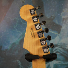 Load image into Gallery viewer, Fender Sergio Vallin Signature Series 2015 Sunburst