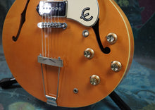 Load image into Gallery viewer, Epiphone Casino 1999 Natural Peerless MIK Korea