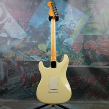 Load image into Gallery viewer, Squier Stratocaster SST-30 1985 Olympic White E Serial MIJ Japan