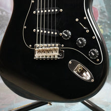 Load image into Gallery viewer, Squier Silver Series Stratocaster 1993 Black MIJ Japan