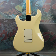 Load image into Gallery viewer, Squier Stratocaster SST-30 1985 Olympic White E Serial MIJ Japan