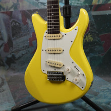 Load image into Gallery viewer, Yamaha SS-300 Samurai 1980's Yellow MIJ Japan