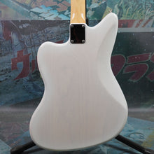 Load image into Gallery viewer, Fender Jazzmaster Heritage 60's 2020 Blonde MIJ Japan