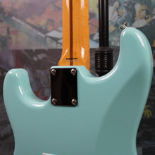 Load image into Gallery viewer, Fender Stratocaster Classic 50's 2016 Sonic Blue MIJ Japan