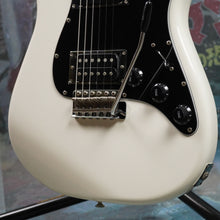 Load image into Gallery viewer, Tokai SD-40 Super Edition Stratocaster HH 1980's White MIJ Japan