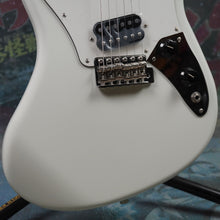Load image into Gallery viewer, Fender Super Sonic 2021 Olympic White Japan MIJ Offset JDM