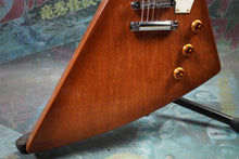 Load image into Gallery viewer, Gibson Explorer '76 1998 Natural Burst USA Limited Edition