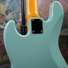 Load image into Gallery viewer, Fender Jazz Bass Classic 60's 2017 Sonic Blue MIJ Japan