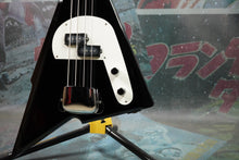 Load image into Gallery viewer, Fender Katana Bass Hama Okamoto 2021 Black MIJ JDM Japan