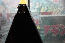 Load image into Gallery viewer, Fender Katana Bass Hama Okamoto 2021 Black MIJ JDM Japan