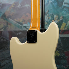 Load image into Gallery viewer, Fender Mustang '66 Reissue MG-66 Olympic White 2004 MIJ Japan